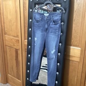 Size 30 Pistola distressed skinny jeans